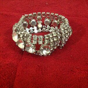 Vintage 1940s Kramer Rhinestone Rhodium-Plated Bracelet